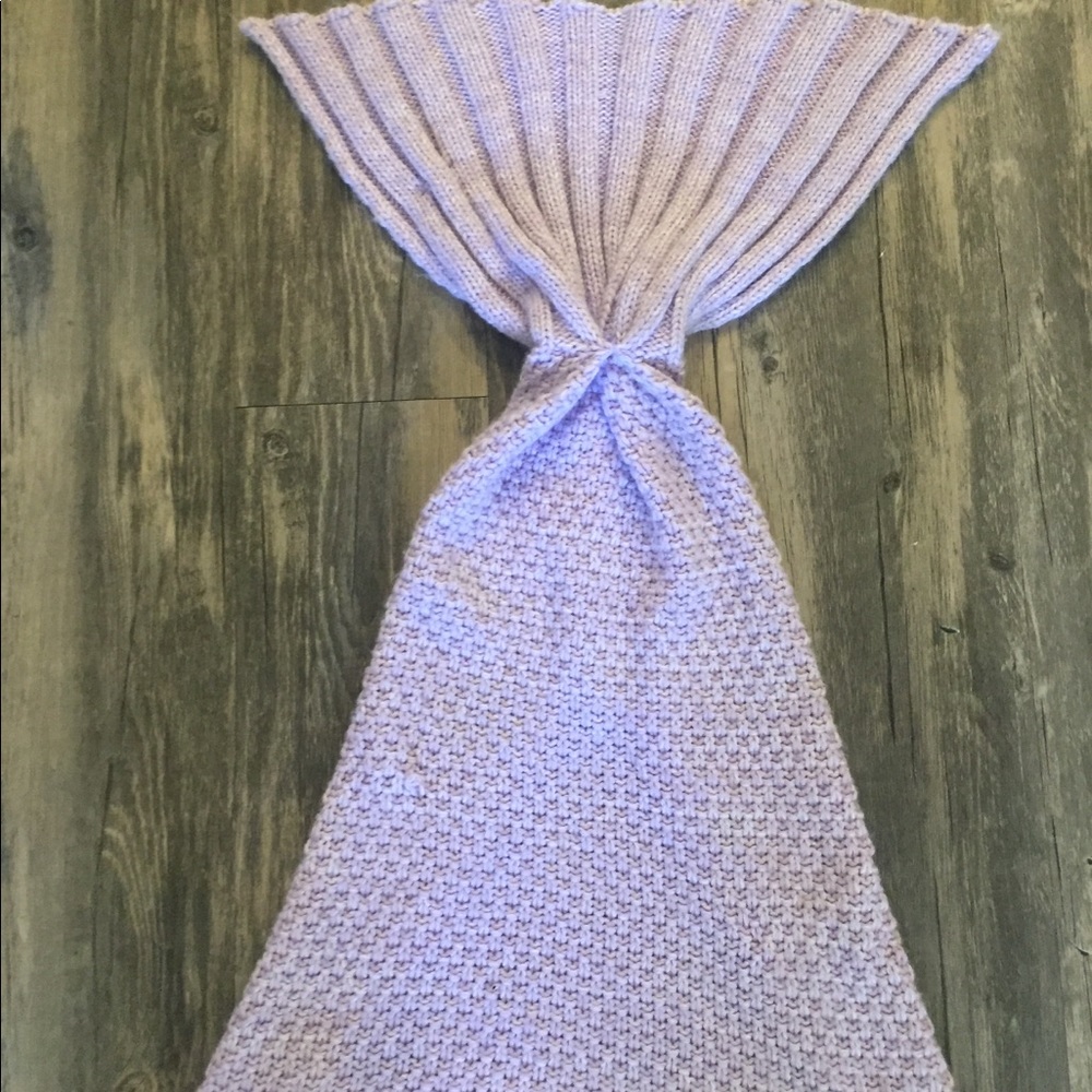 Baby Mermaid tail blanket